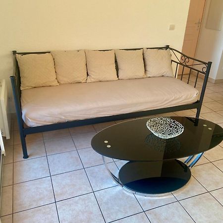 Apartamento Apparemment Lumineux Proche De La Mer Béziers Exterior foto